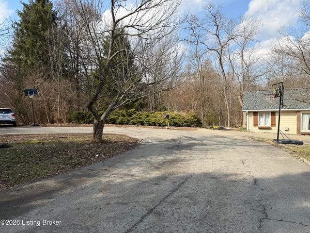 1207 Pheasant Ridge Rd, Goshen, KY 40026