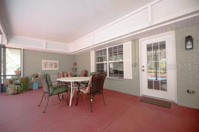 25 KARAS TRAIL, Palm Coast, FL 32164