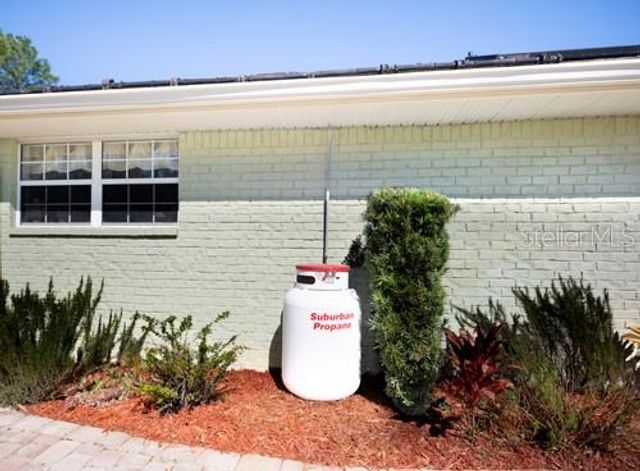 25 KARAS TRAIL, Palm Coast, FL 32164