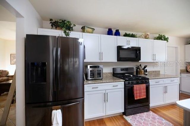 25 KARAS TRAIL, Palm Coast, FL 32164