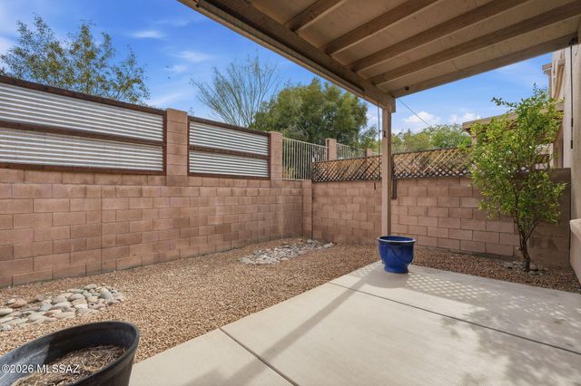 8602 E Placita Pueblo Bonito, Tucson, AZ 85710