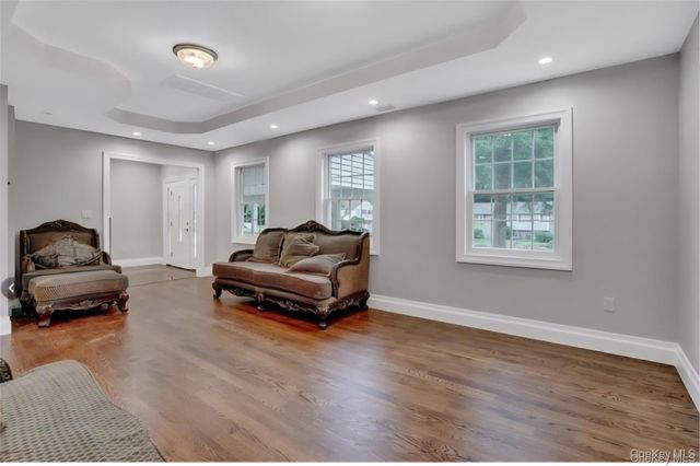 9 Linda Lane 101, Pearl River, NY 10965