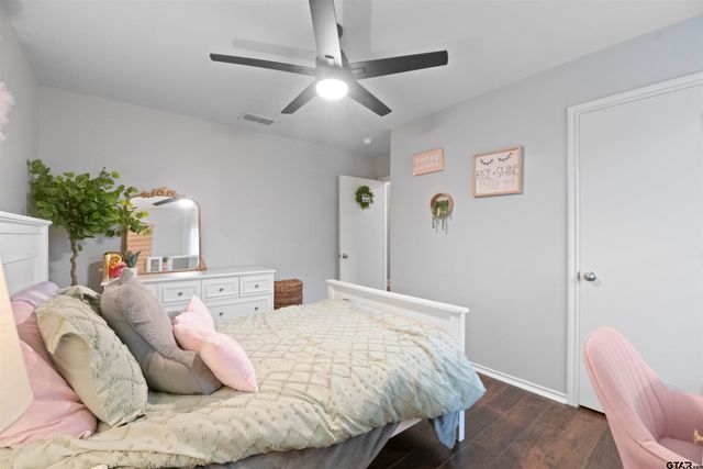 6981 Ranch Hill Dr, Flint, TX 75762
