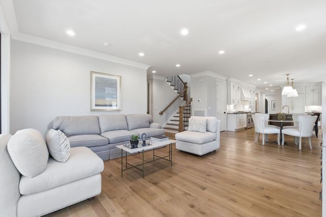 2704 Westwood Ave, Nashville, TN 37212