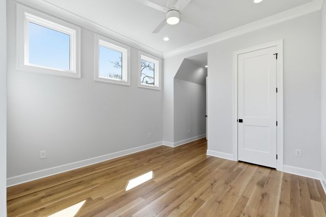 2704 Westwood Ave, Nashville, TN 37212