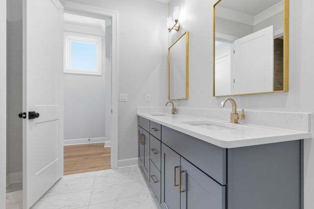 2704 Westwood Ave, Nashville, TN 37212