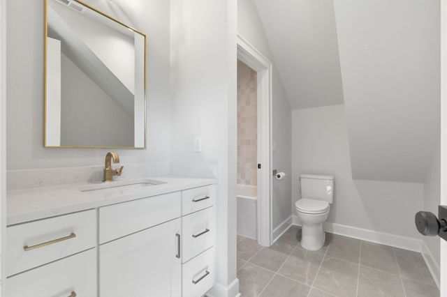 2704 Westwood Ave, Nashville, TN 37212