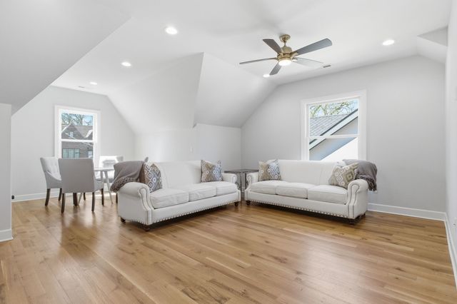 2704 Westwood Ave, Nashville, TN 37212