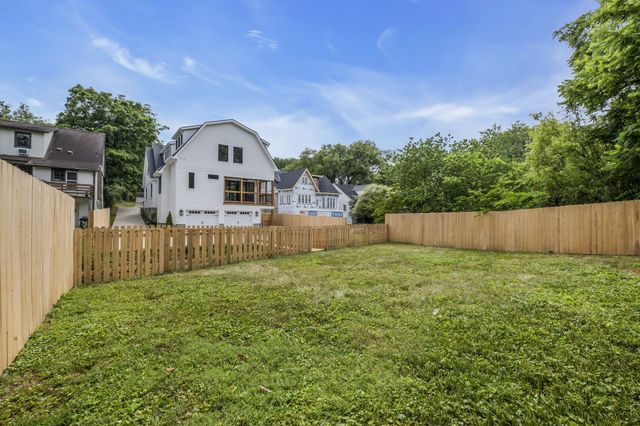 2704 Westwood Ave, Nashville, TN 37212