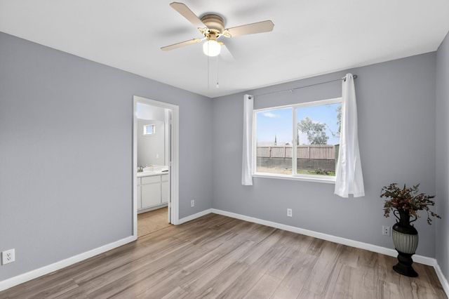 1829 8th Ave, Olivehurst, CA 95961