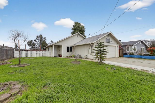 1829 8th Ave, Olivehurst, CA 95961