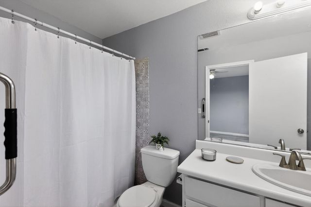 1829 8th Ave, Olivehurst, CA 95961