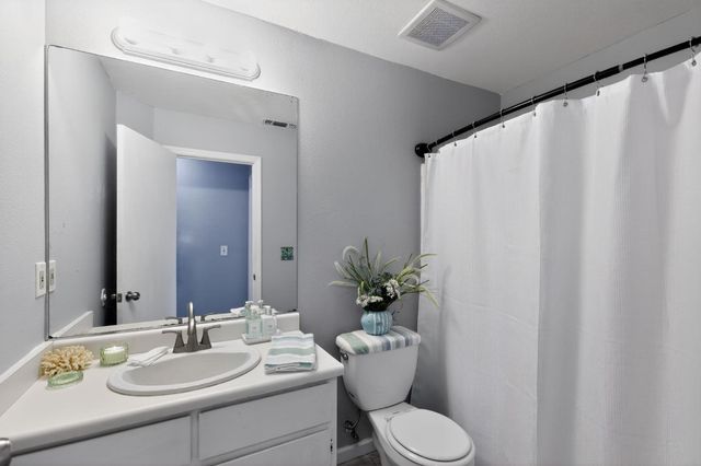 1829 8th Ave, Olivehurst, CA 95961