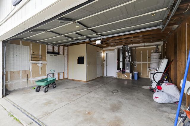 1829 8th Ave, Olivehurst, CA 95961