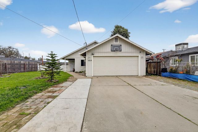 1829 8th Ave, Olivehurst, CA 95961