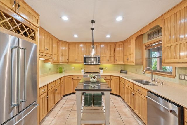 2925 GODWIN ROAD, St Cloud, FL 34772