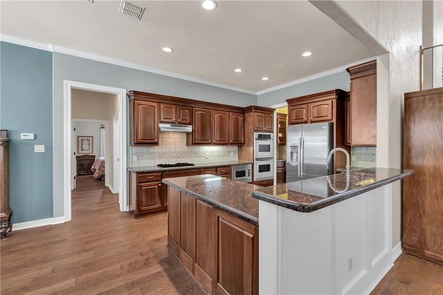 4303 Whitwick Place, College Station, TX 77845