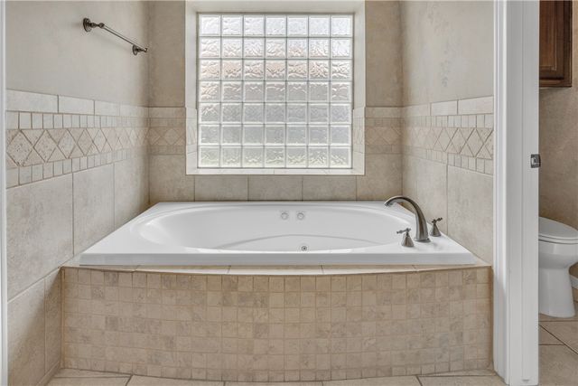 4303 Whitwick Place, College Station, TX 77845