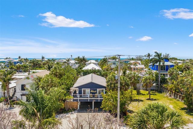 8106 GULF DRIVE, Holmes Beach, FL 34217