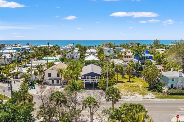 8106 GULF DRIVE, Holmes Beach, FL 34217