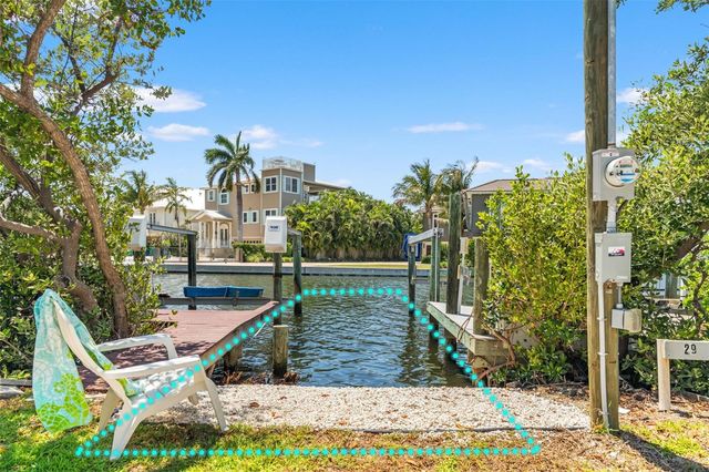 8106 GULF DRIVE, Holmes Beach, FL 34217