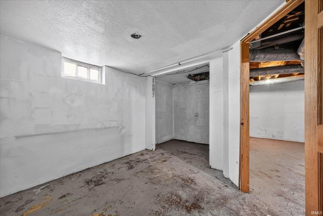 601 E Irvington Avenue, South Bend, IN 46614