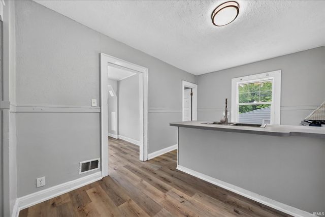 601 E Irvington Avenue, South Bend, IN 46614