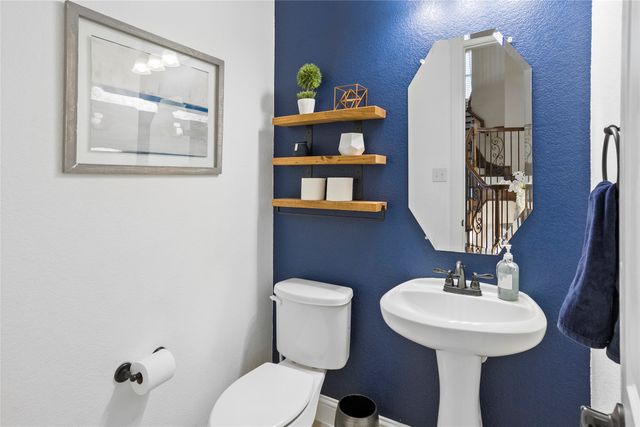 600 Sierra Avenue, Mansfield, TX 76063