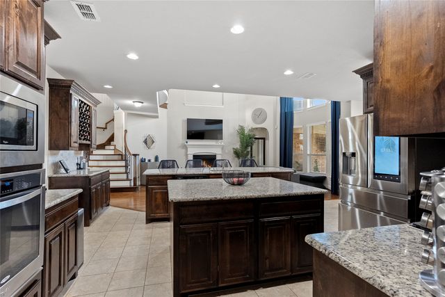 600 Sierra Avenue, Mansfield, TX 76063