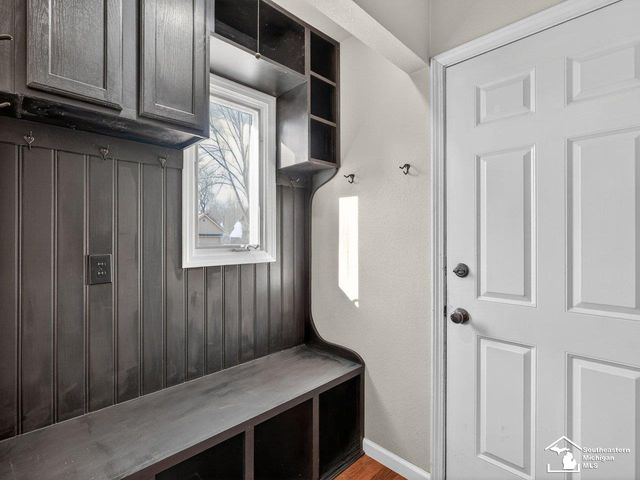 1944 Stoneybrook Lane, Temperance, MI 48182