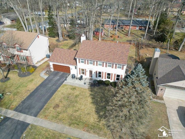 1944 Stoneybrook Lane, Temperance, MI 48182