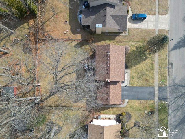 1944 Stoneybrook Lane, Temperance, MI 48182