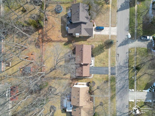 1944 Stoneybrook Lane, Temperance, MI 48182