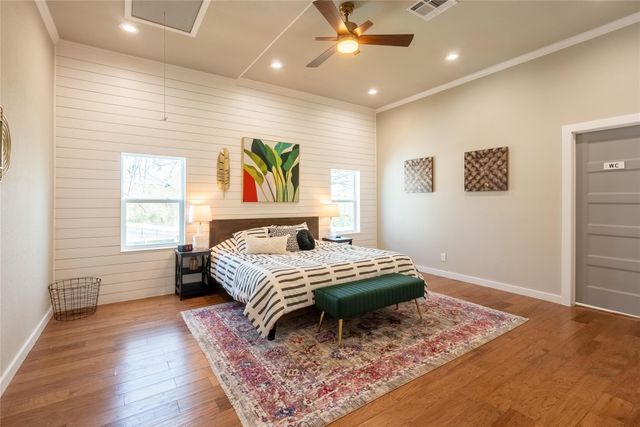 3209 Ursuline Street, Galveston, TX 77550