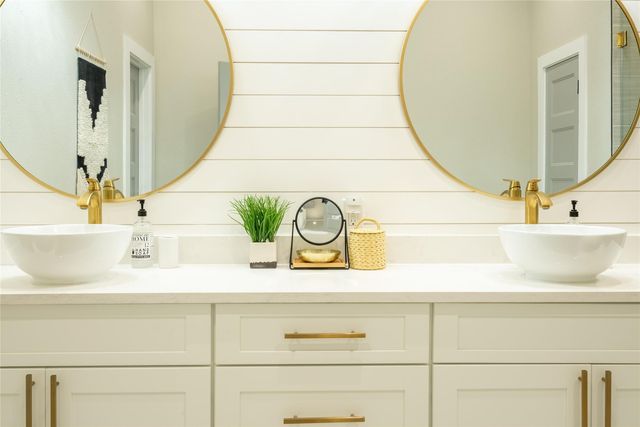 3209 Ursuline Street, Galveston, TX 77550