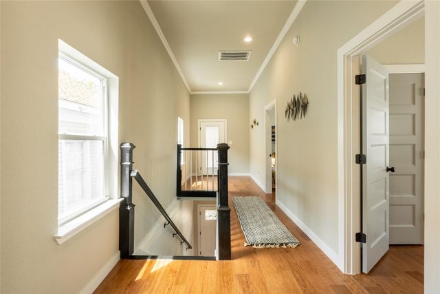 3209 Ursuline Street, Galveston, TX 77550