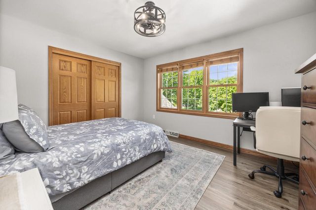 309 Woodlands COURT, Hartland, WI 53029