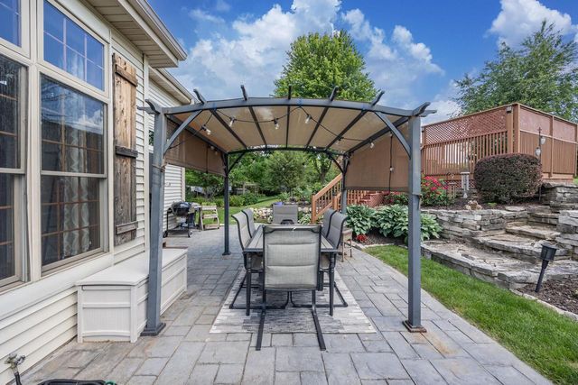 309 Woodlands COURT, Hartland, WI 53029