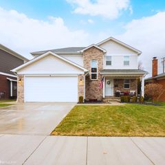 22423 Lincoln Street, St Clair Shores, MI 48082