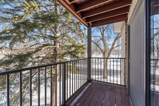 2200 Nevada Avenue S 216, Saint Louis Park, MN 55426