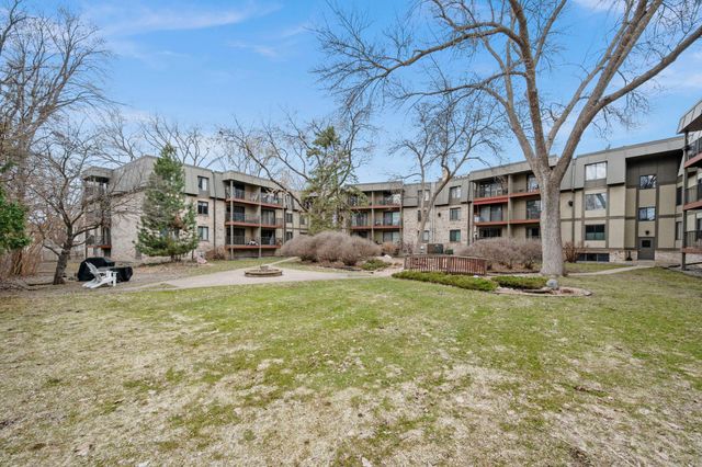 2200 Nevada Avenue S 216, Saint Louis Park, MN 55426