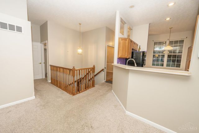 5905 Castlewood Crossing, Miami Twp, OH 45150