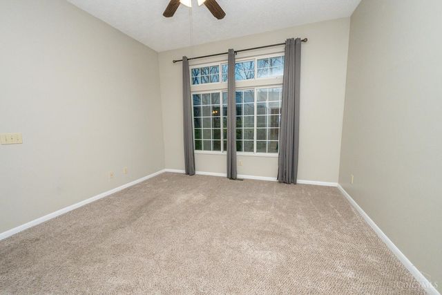 5905 Castlewood Crossing, Miami Twp, OH 45150