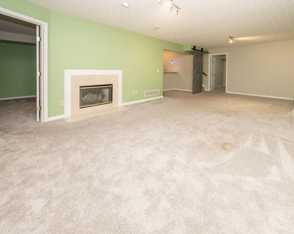 5905 Castlewood Crossing, Miami Twp, OH 45150