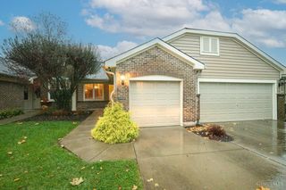 5905 Castlewood Crossing, Miami Twp, OH 45150