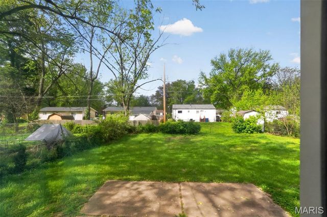 253 Elmdale Drive, Ferguson, MO 63135