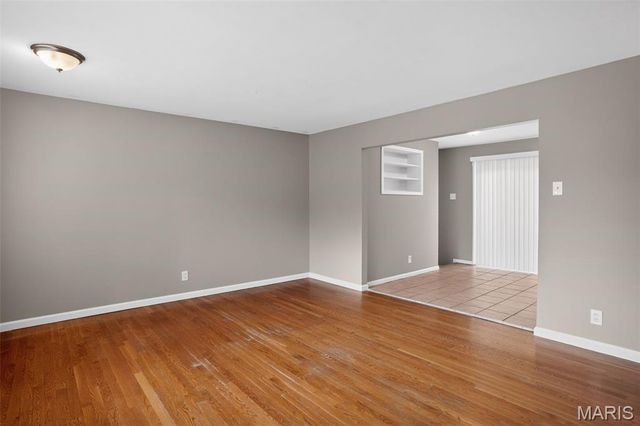 253 Elmdale Drive, Ferguson, MO 63135