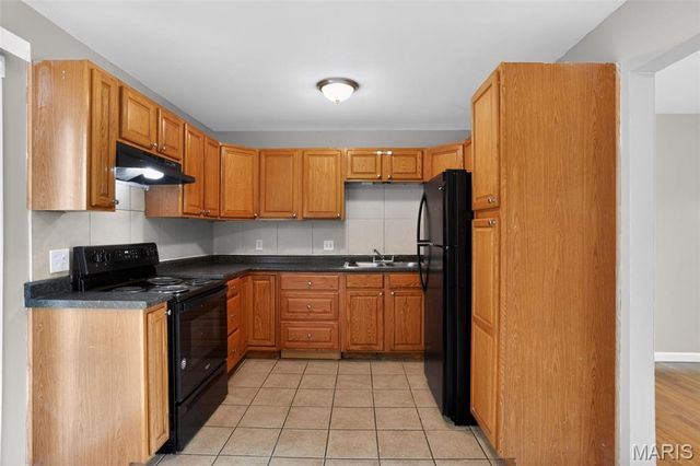 253 Elmdale Drive, Ferguson, MO 63135