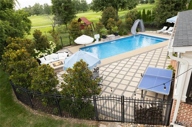 513 Niblick Drive, Caseyville, IL 62232
