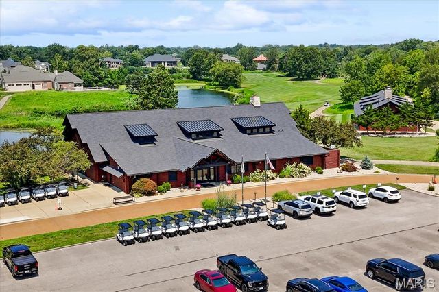 513 Niblick Drive, Caseyville, IL 62232
